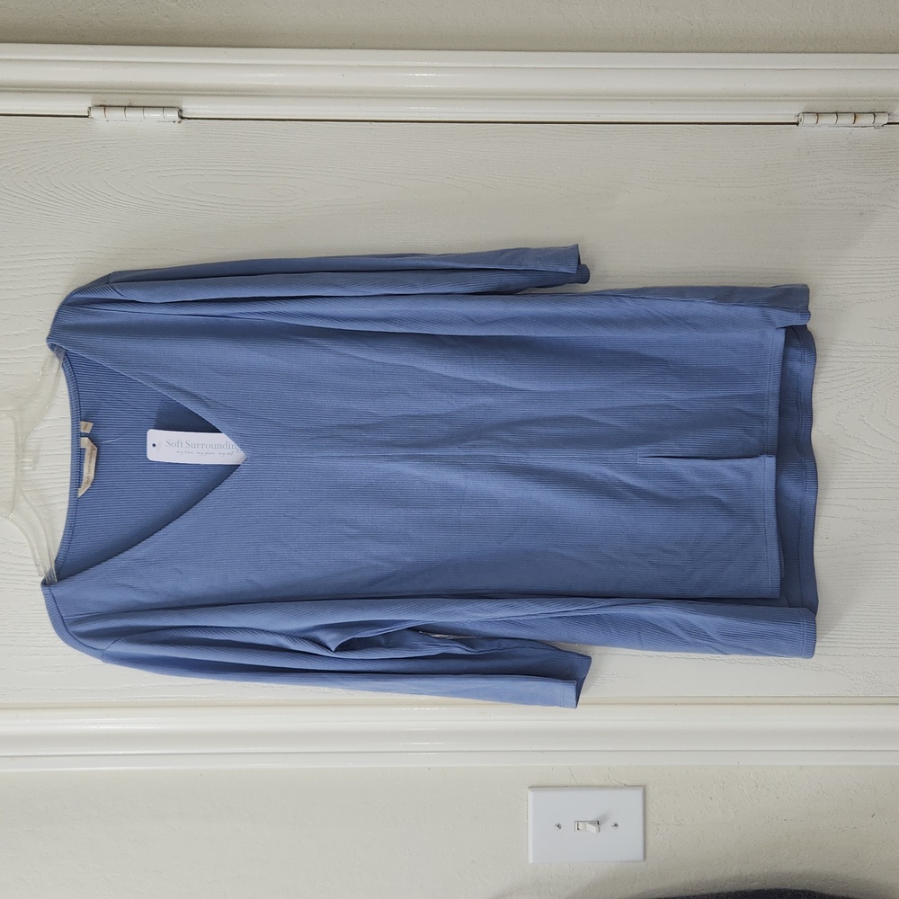 NWT Soft Surroundings Odelia Top in English Manor Blue.  Size XL (18)